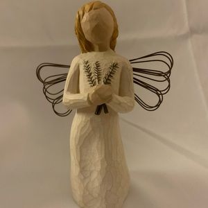 Willow Tree - Angel of Remembrance